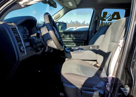 2014 Ram 1500 St z USA, uszkodzony, nr VIN 1C6RR7FTXES401131